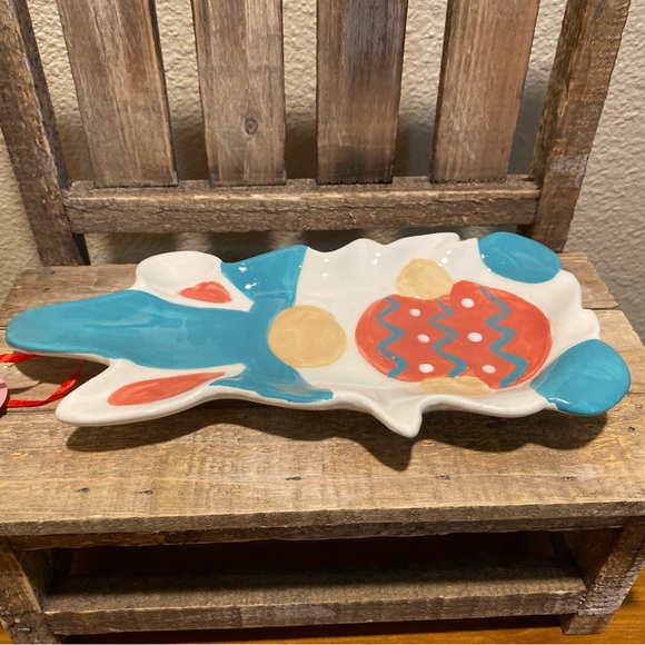 Easter Bunny Gnome Spoon Rest, Gnome Holding An Easter Egg Ceramic Spoon Rest - Picture 9 of 16